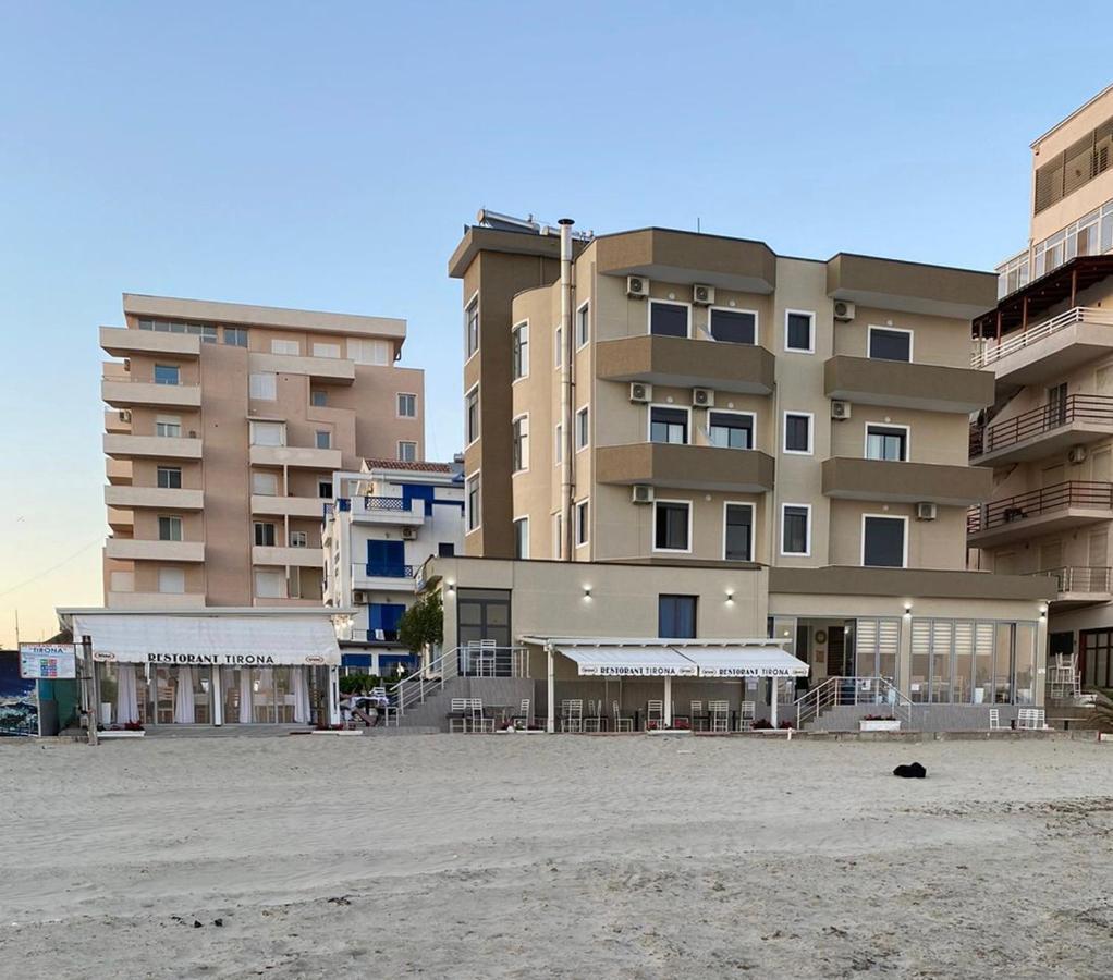 Hotel Tirona Durrës 外观 照片